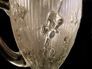 Iris pitcher from our Antiques catalogue - Phoenixant.com